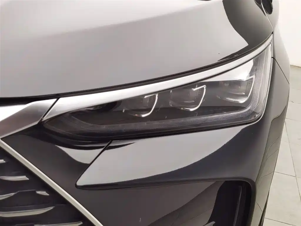 BYD Tang 2024 DM-i 112KM Luxury