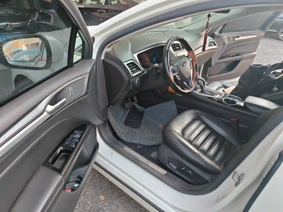 Ford Mondeo 2013 1.5L GTDi180 Fashion