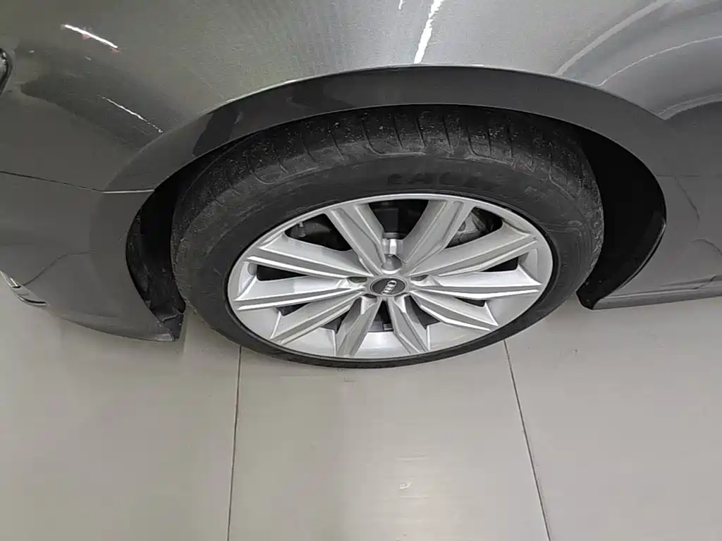Audi A6L — миниатюра 23