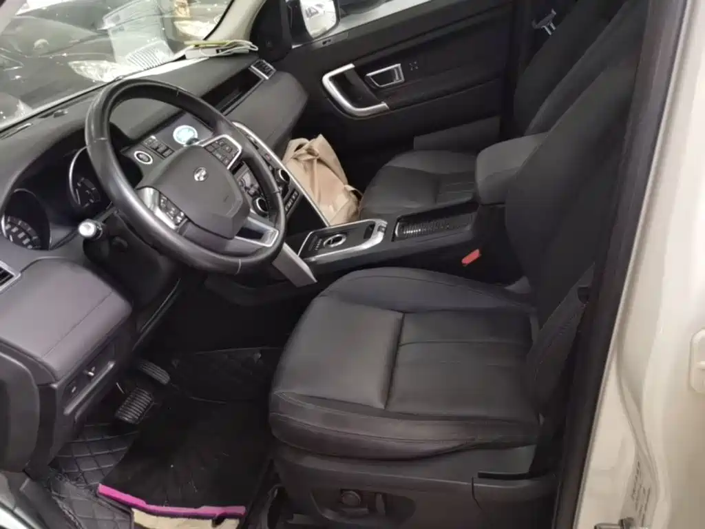 Land Rover Discovery Sport — миниатюра 15