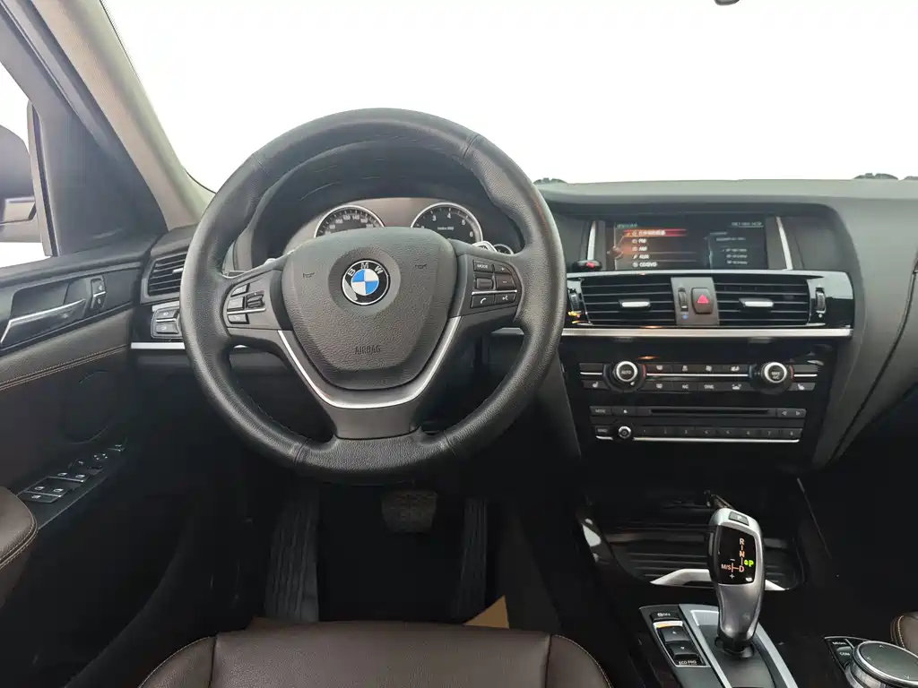 BMW X4 — миниатюра 22