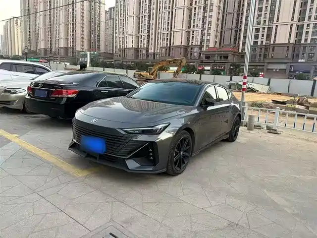 CHANGAN UNI V 2022