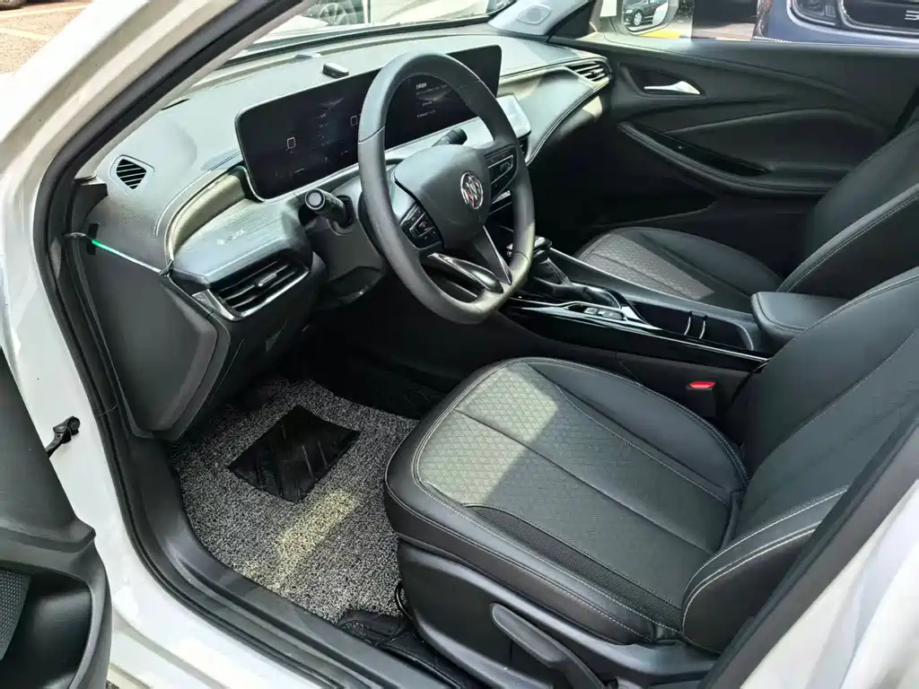 Buick Verano — миниатюра 11