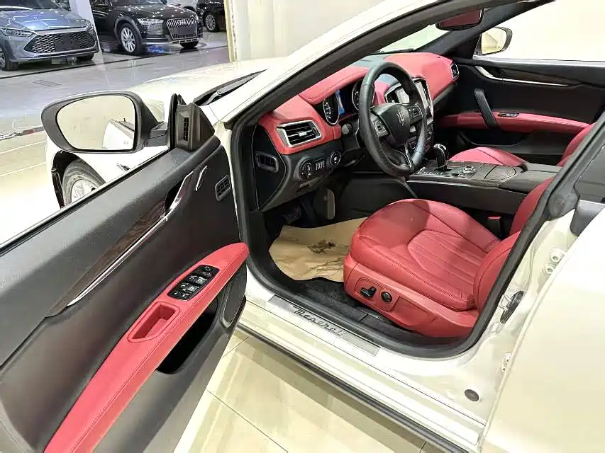 Maserati Ghibli 2017 3.0T Standard