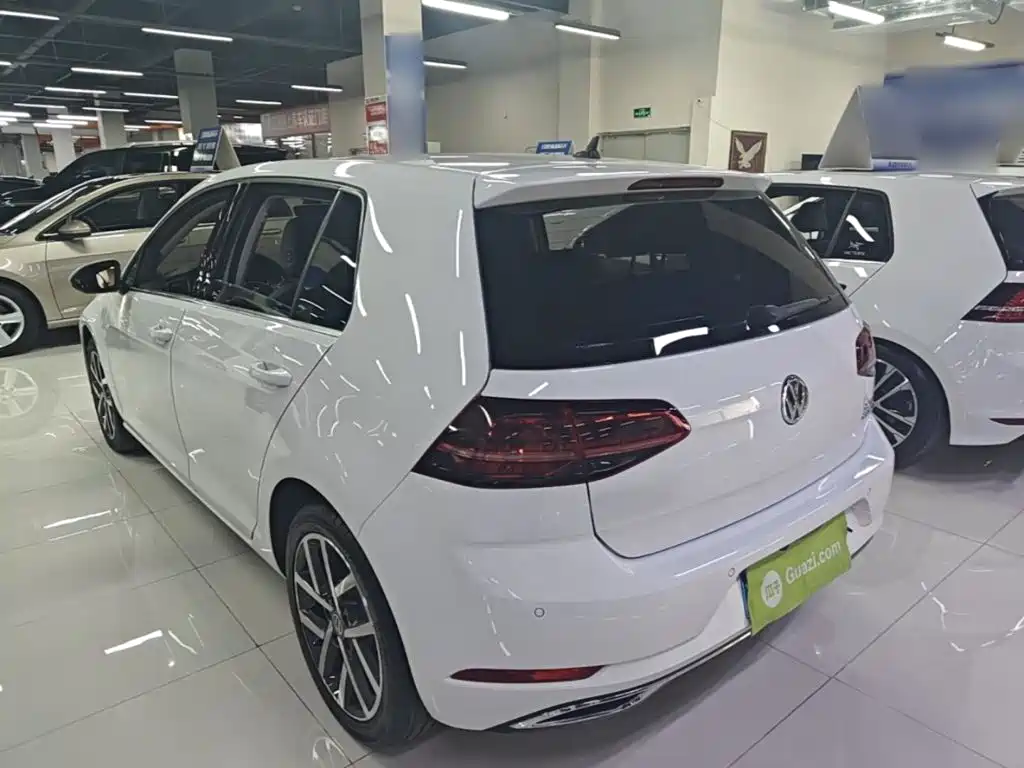 Volkswagen Golf — миниатюра 5