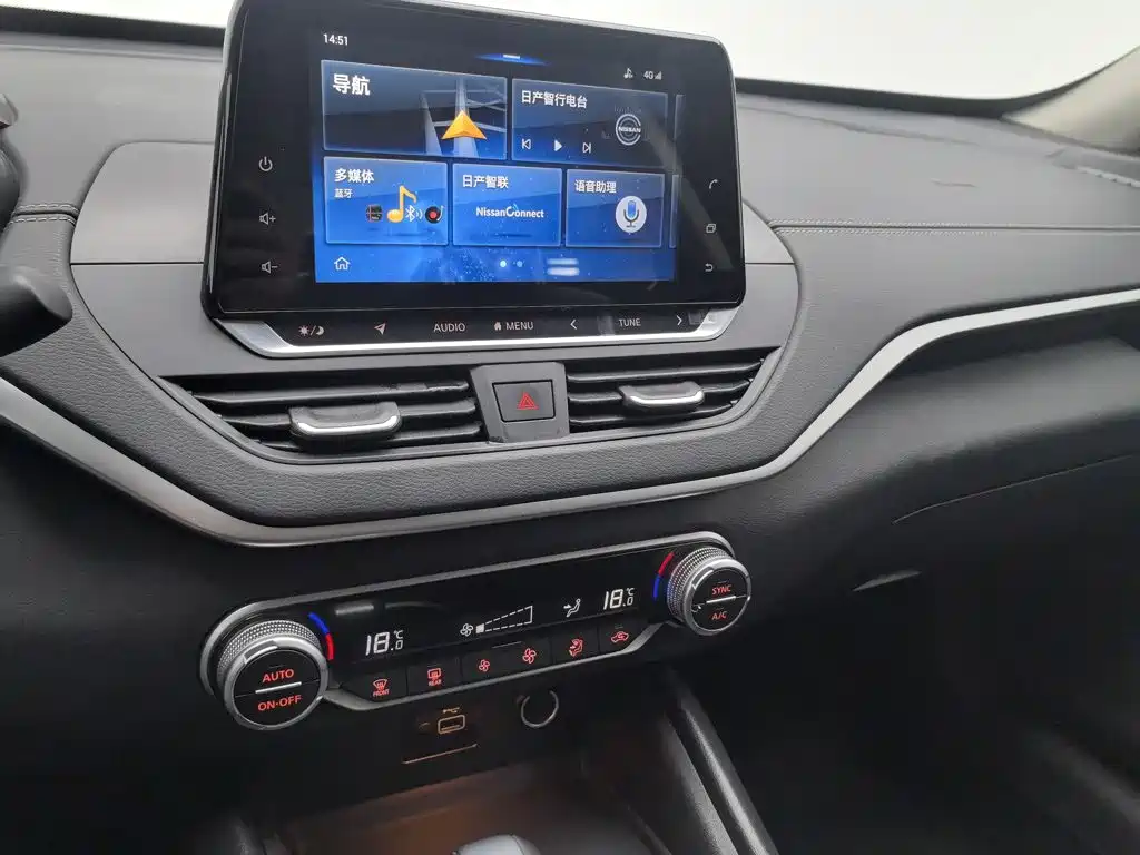 Nissan Teana — миниатюра 12