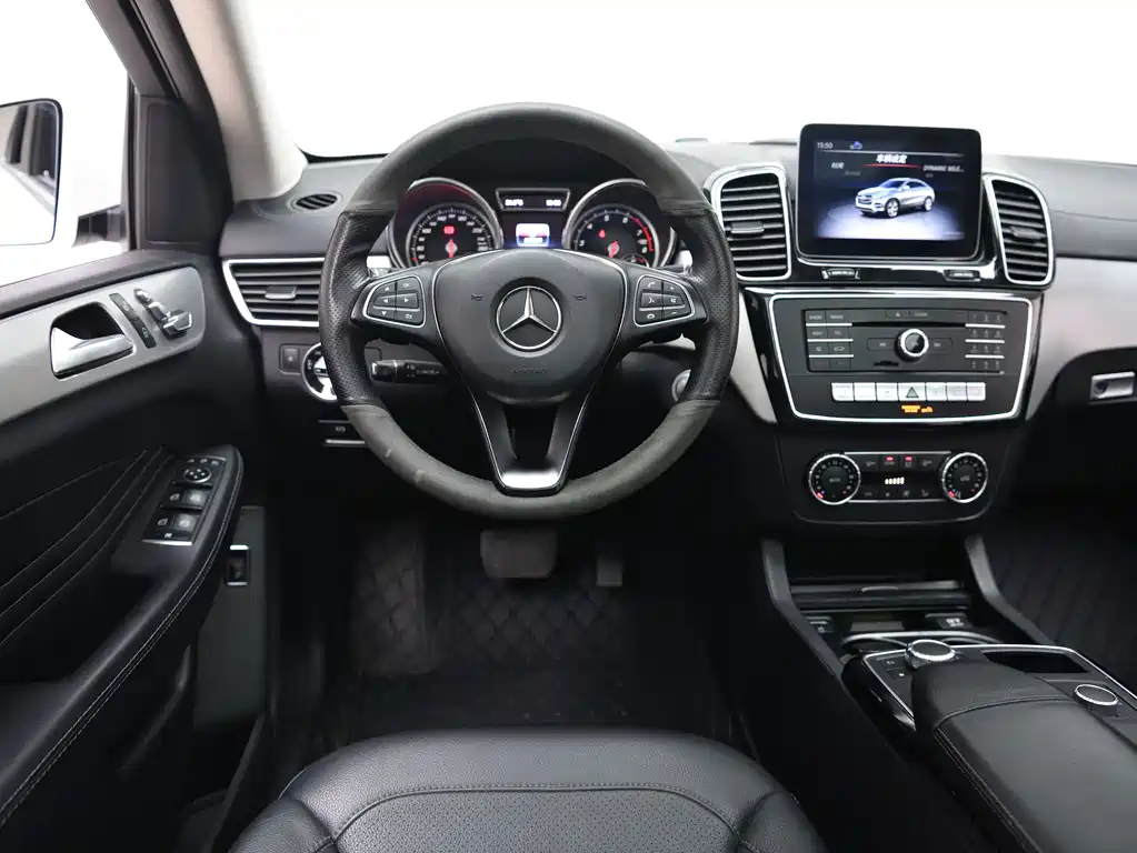 Mercedes-Benz GLE Coupe — миниатюра 13