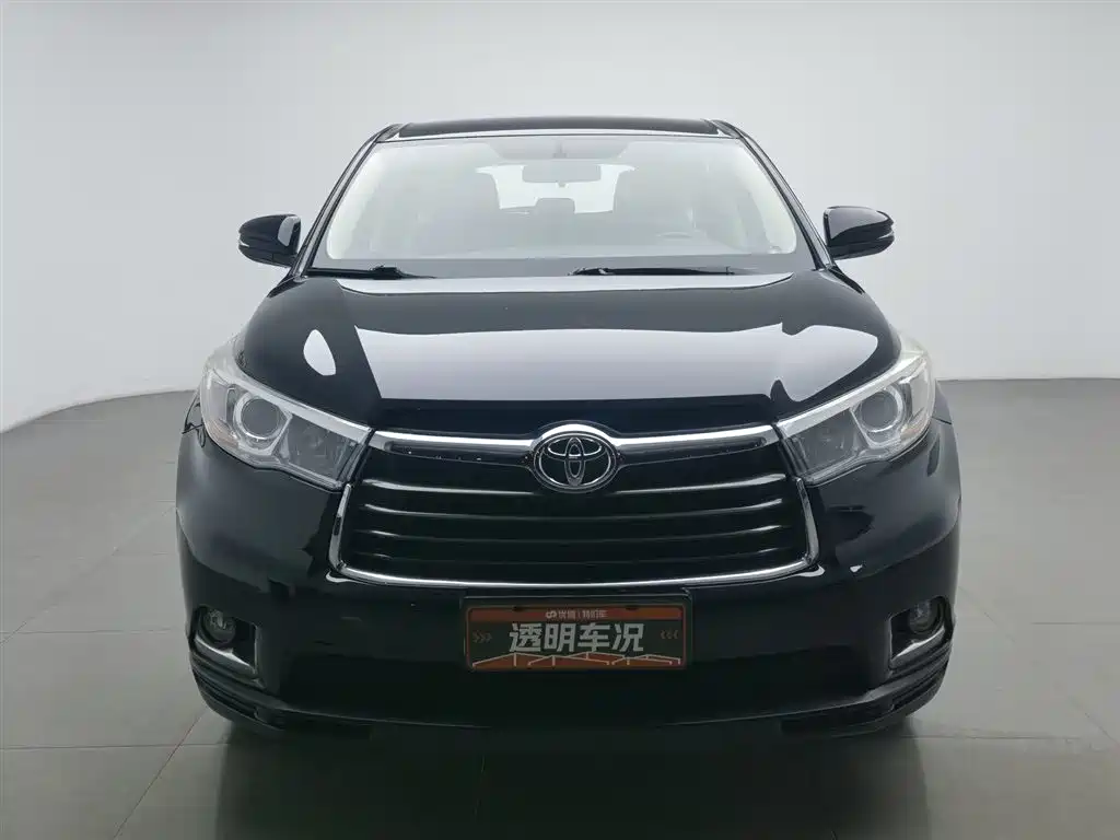 TOYOTA HIGHLANDER