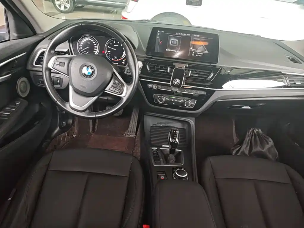 BMW 1 Series — миниатюра 10