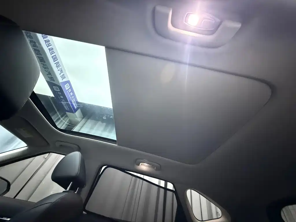 Kia Seltos — миниатюра 19