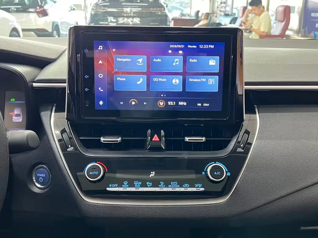 Toyota Corolla — миниатюра 11