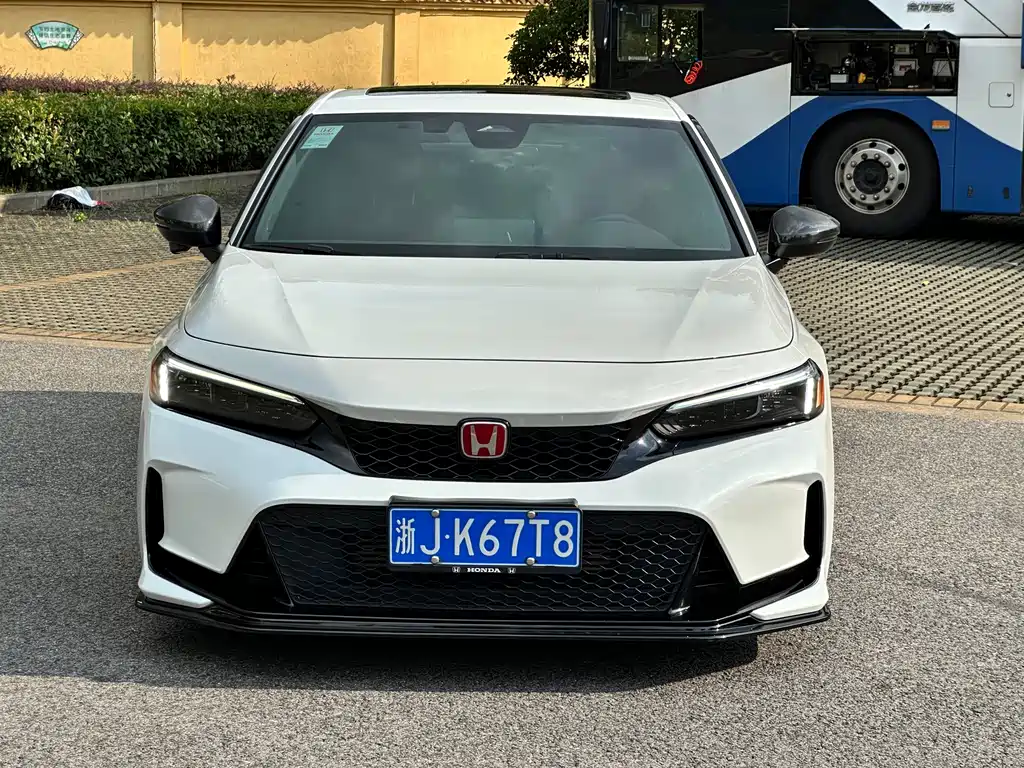 Honda Civic — миниатюра 5