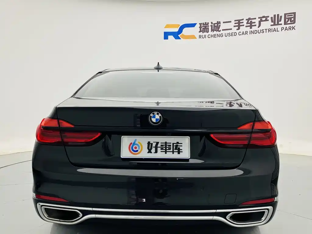 BMW 7 Series 7 2018 730Li Lead