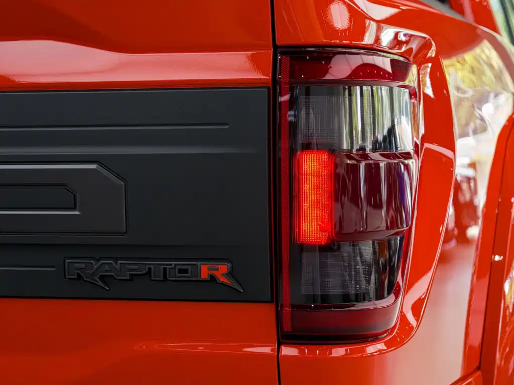 Ford F-150 Raptor — миниатюра 27