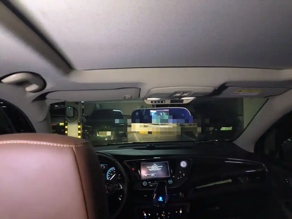 Buick Envision Plus — миниатюра 19