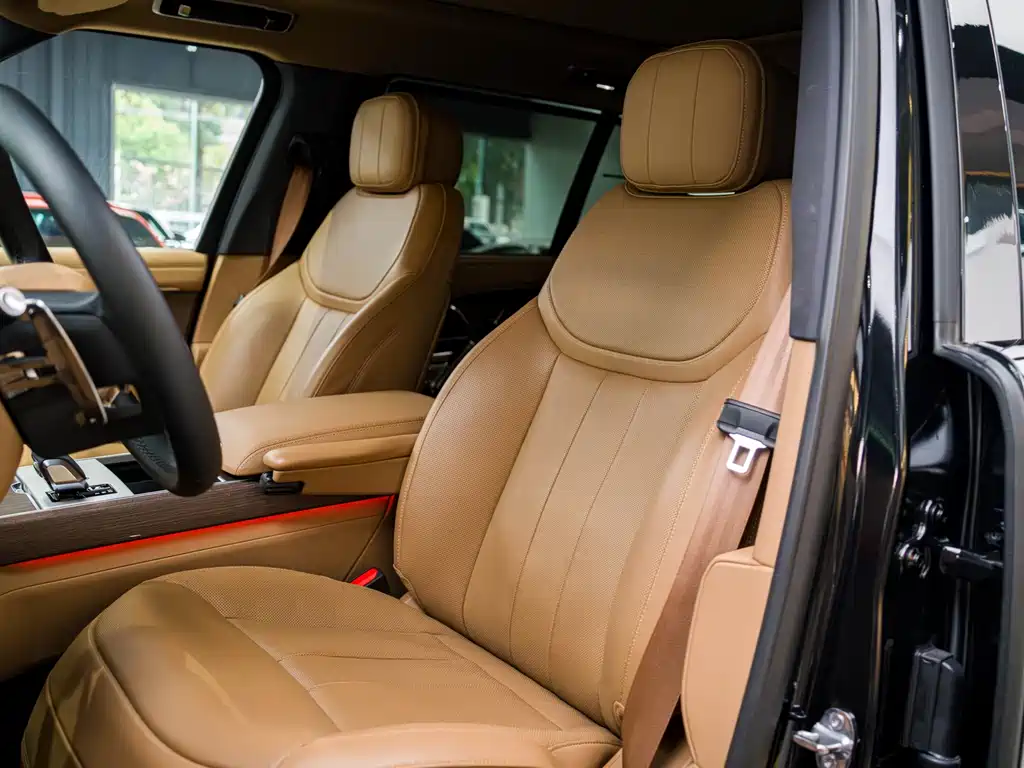 Land Rover Range Rover — миниатюра 10