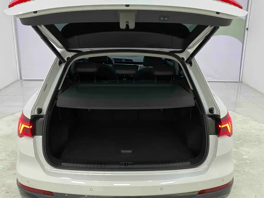 Audi Q3 — миниатюра 15