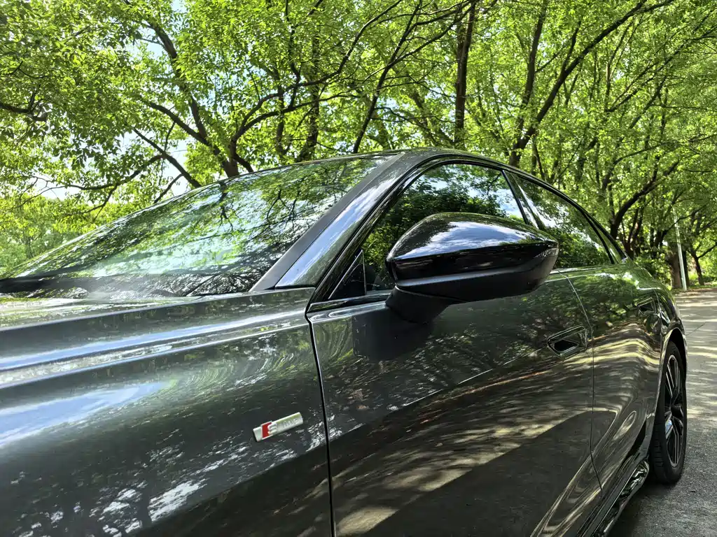 Audi A5L — миниатюра 8