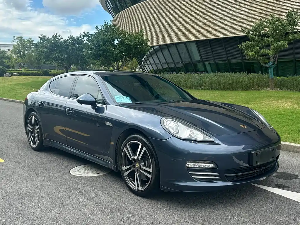 Porsche Panamera — миниатюра 3