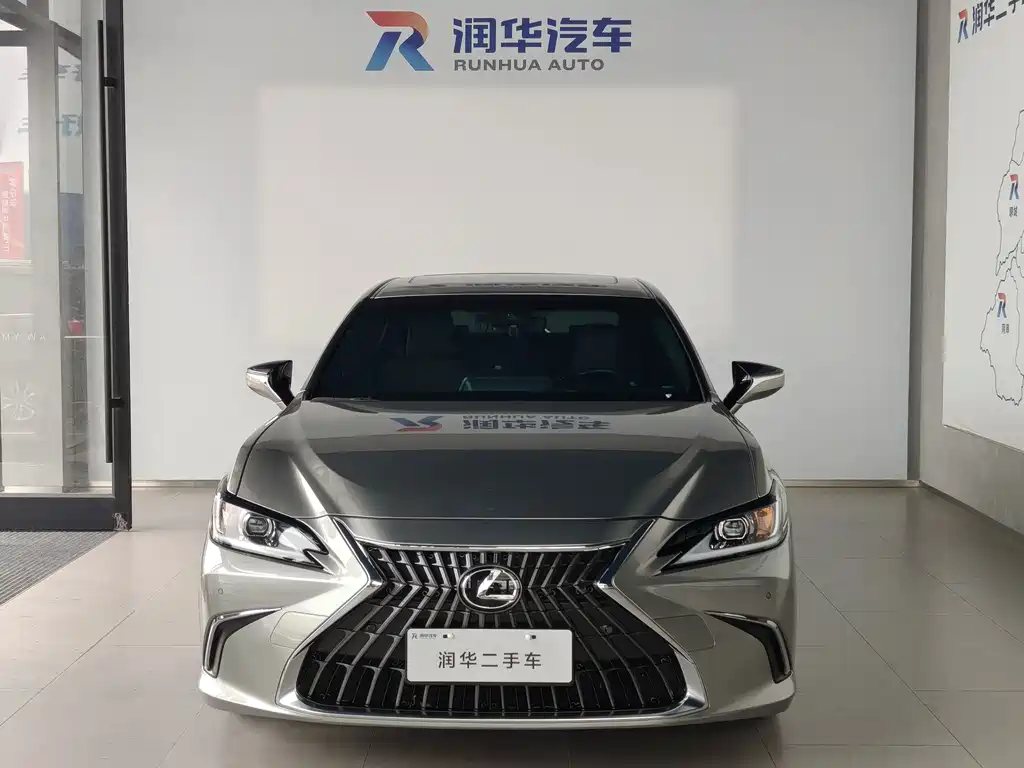 Lexus ES — миниатюра 2