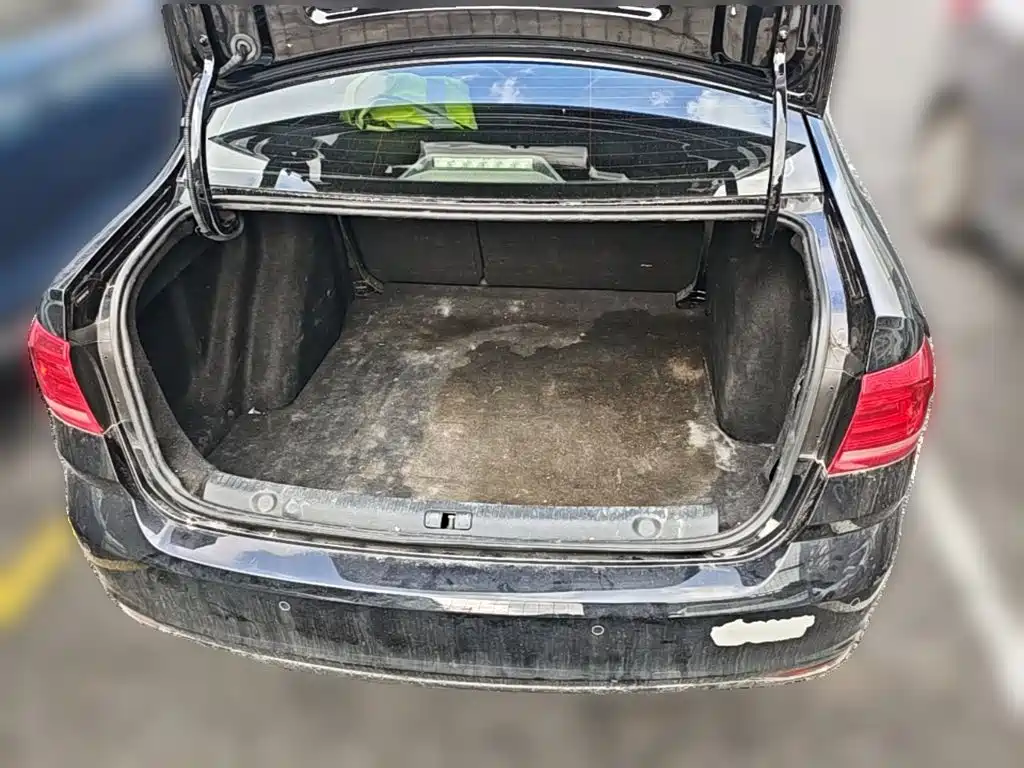 Volkswagen Lavida — миниатюра 24