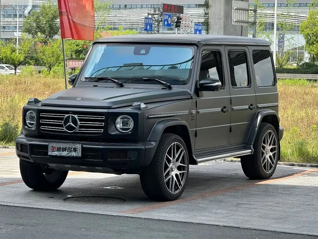 Mercedes-Benz G-Class 2024
