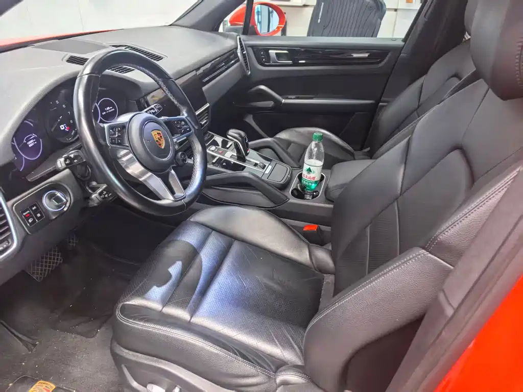 Porsche Cayenne Hybrid — миниатюра 9