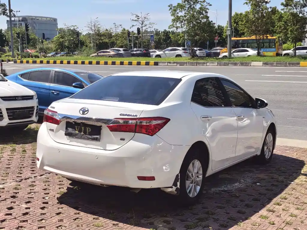 Toyota Corolla — миниатюра 7