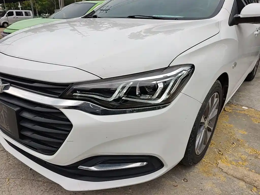 Chevrolet Monza — миниатюра 24