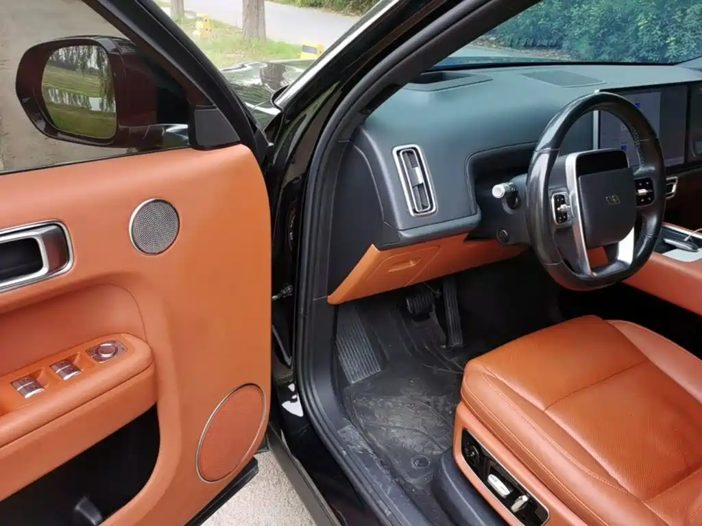 Li Auto Li L8 — миниатюра 16