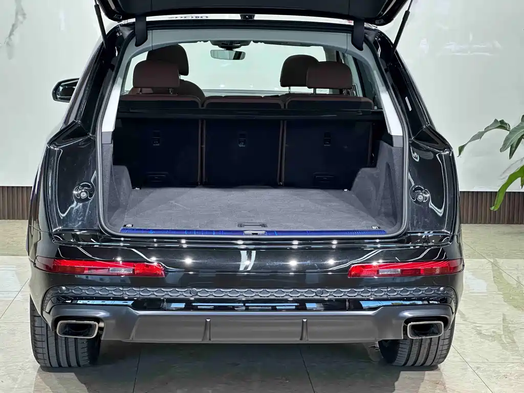 Audi Q7 — миниатюра 17