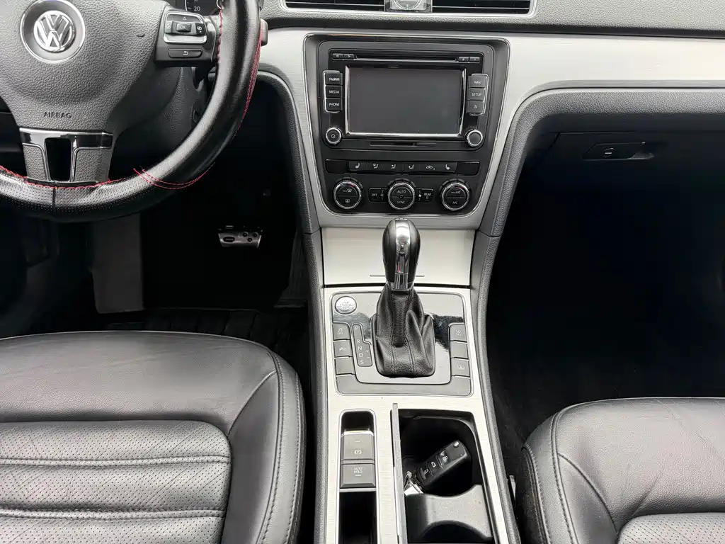 Volkswagen Passat — миниатюра 18