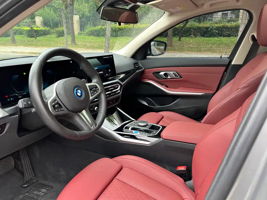 BMW i3 — миниатюра 12
