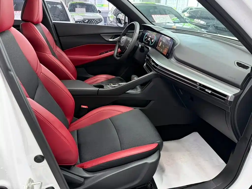 Changan CS35PLUS — миниатюра 17