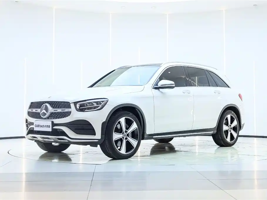 Mercedes-Benz GLC 2023