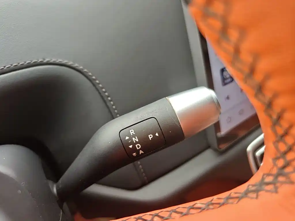 Li Auto Li L8 — миниатюра 14
