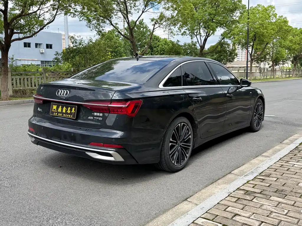 Audi A6L 2024 45 TFSI