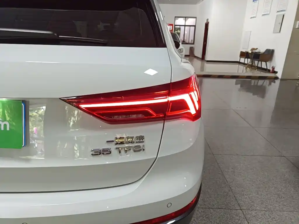 Audi Q3 — миниатюра 8