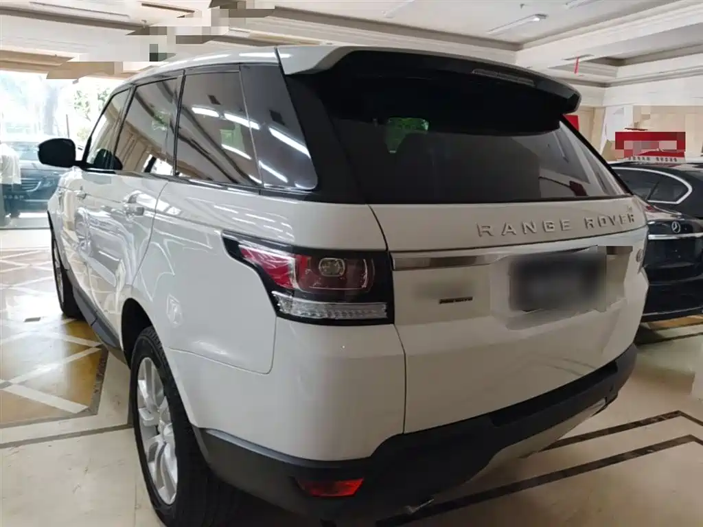 Land Rover Range Rover Sport 2015 3.0 SDV6 HSE