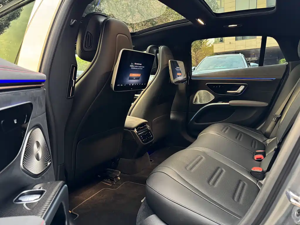 MERCEDES-BENZ EQS AMG