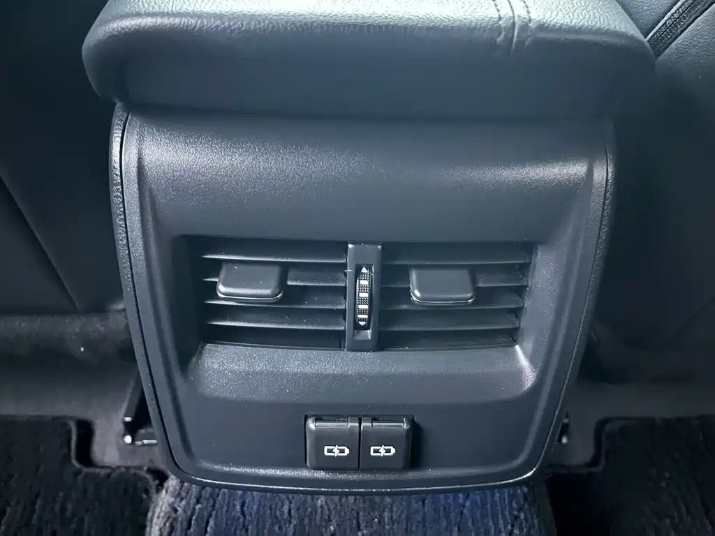 Toyota Avalon — миниатюра 28