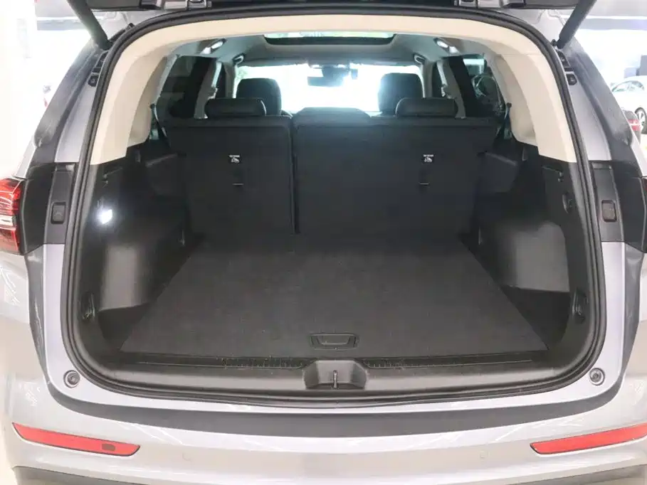 Buick Envision Plus — миниатюра 17