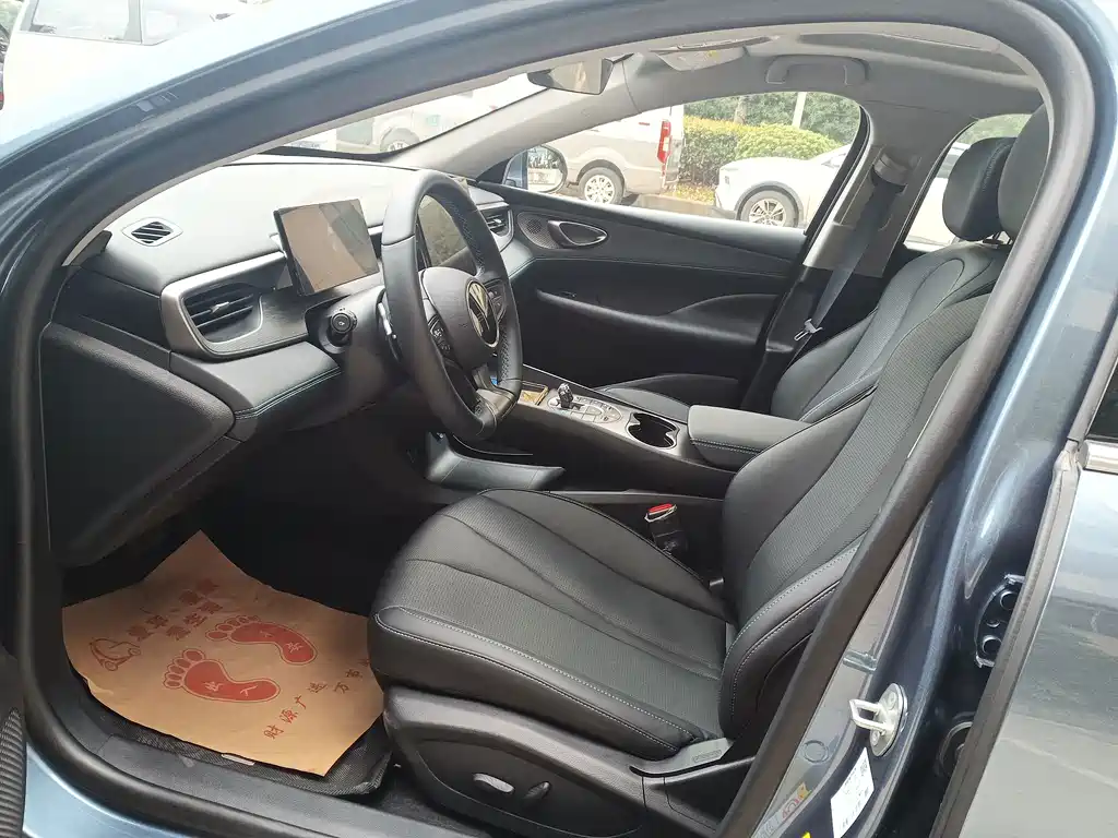 BYD Seal 05 DM-i — миниатюра 4