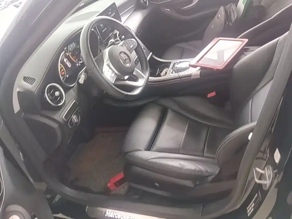 Mercedes-Benz C-Class — миниатюра 15