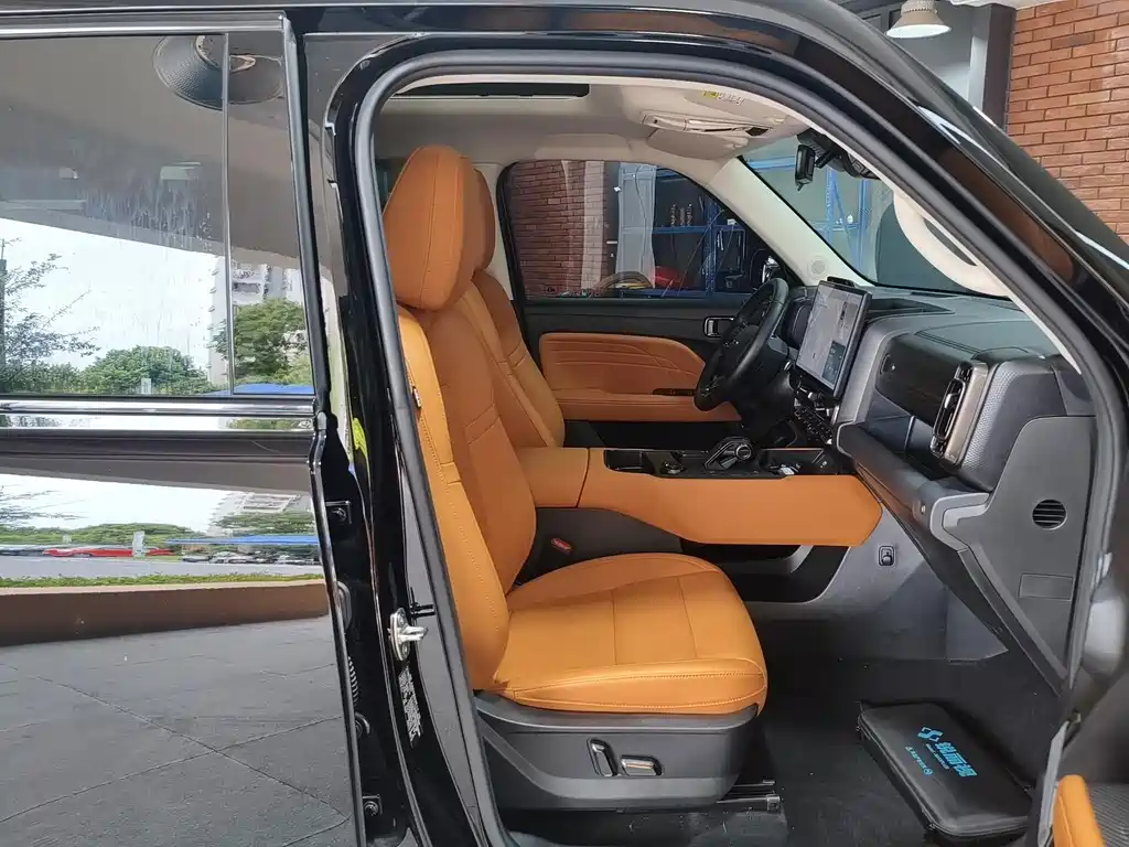 Haval Menglong New Energy — миниатюра 10