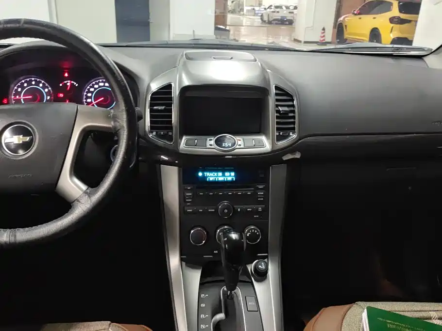 Chevrolet Captiva — миниатюра 13