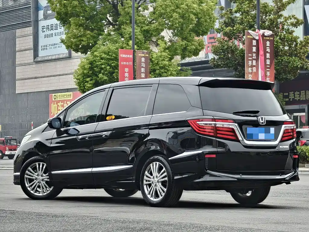 Honda Elysion — миниатюра 4
