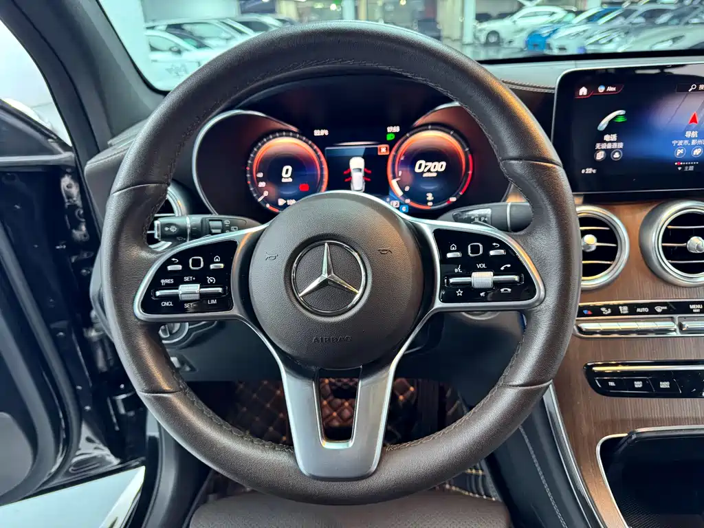 Mercedes-Benz GLC 2021 GLC 300 L 4MATIC