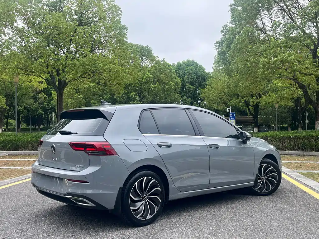Volkswagen Golf — миниатюра 6