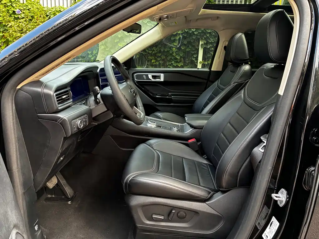 Ford Explorer — миниатюра 14